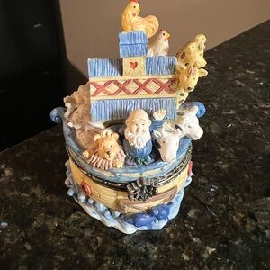 Charming Noah's Ark Figurine with Animals
